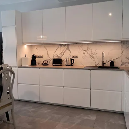 Beautiful New 2br In Golden Mile Of Apartment Marbella